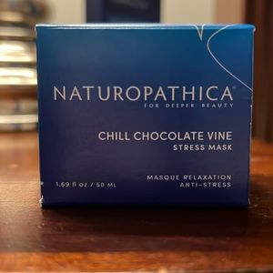 Chocolate vine stress mask